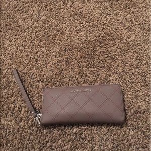 Michael Kors Wristlet