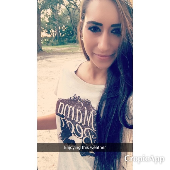 Meet your Posher, Kat - Picture 2 of 8