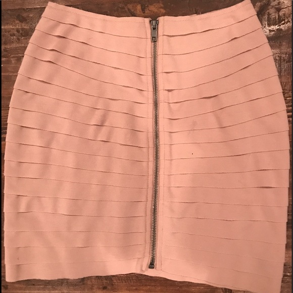 Urban Outfitters Tiered Mini Skirt - Picture 1 of 4