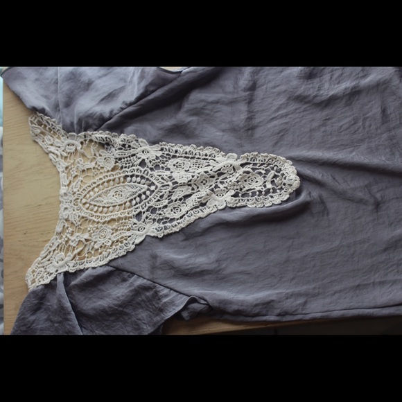 GRAY SILK top with knit back detailing - Picture 4 of 4