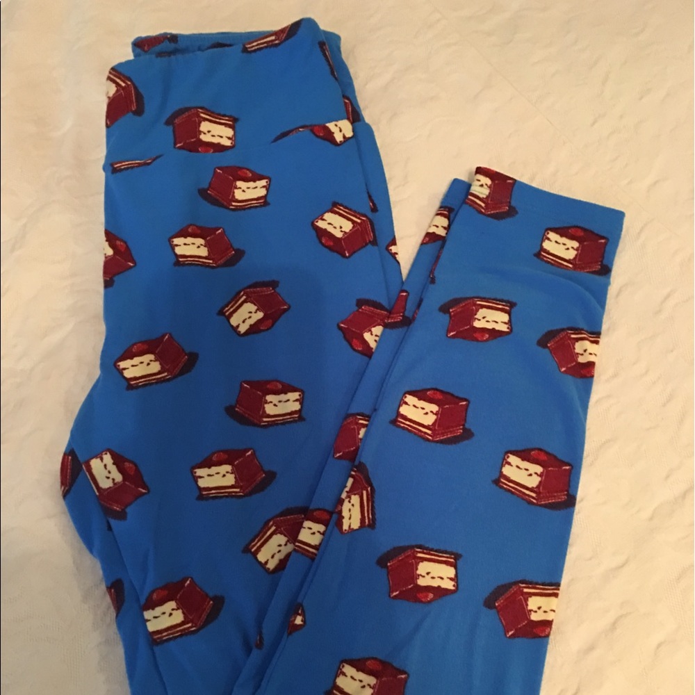 LuLaRoe Cake Leggings