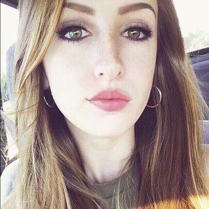 Meet your Posher, Erika