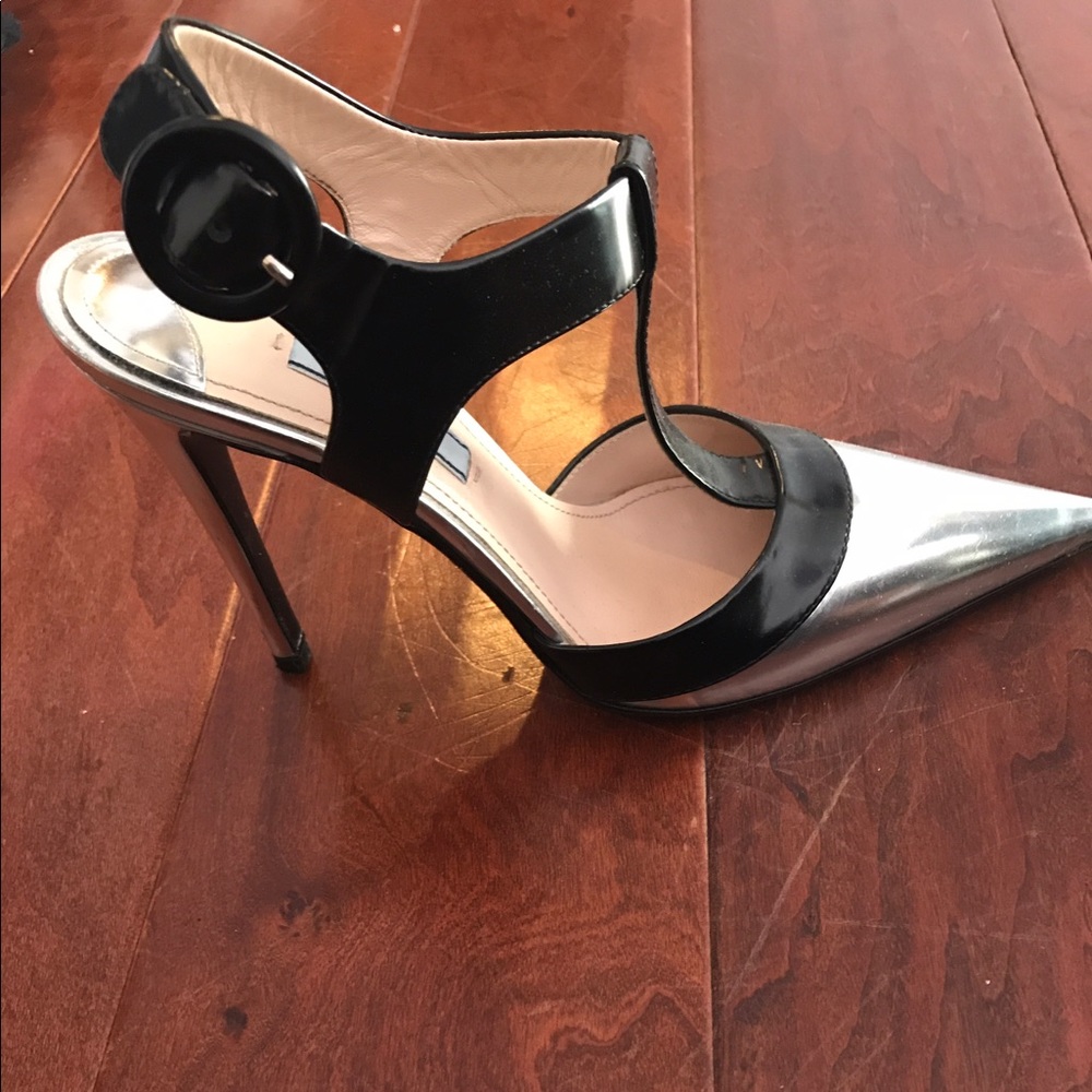 Metallic Silver and Black Prada Points