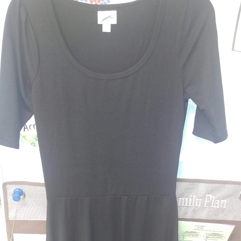 Small LuLaroe black Ana