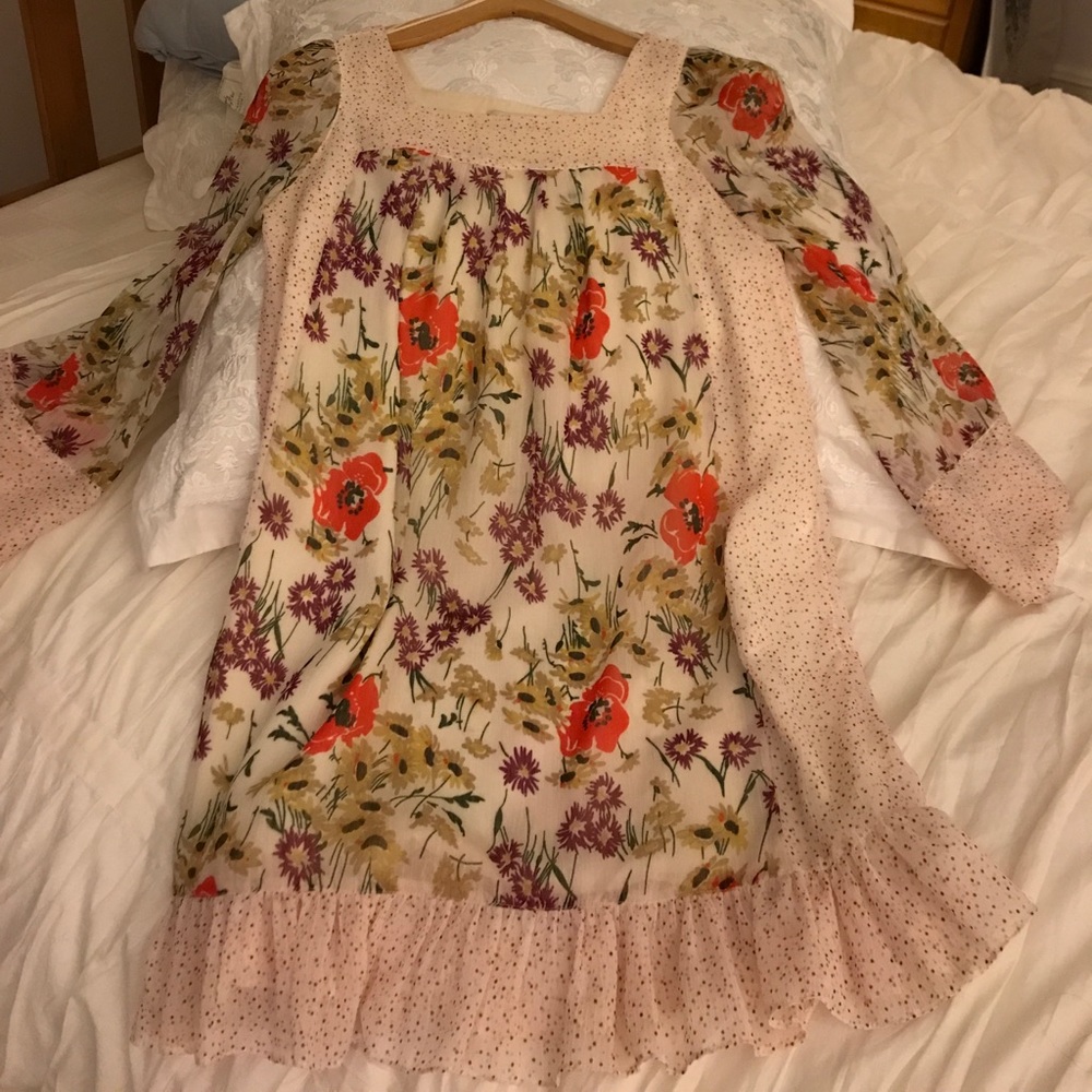 Print flowy dress
