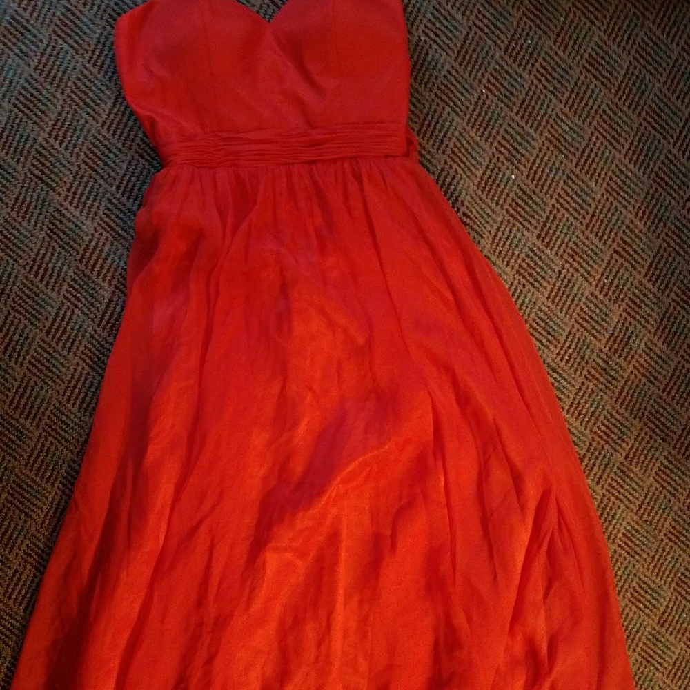 Red Strapless Sweetheart Neckline Chiffon Dress