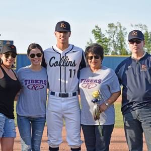 Meet your Posher, Gloria