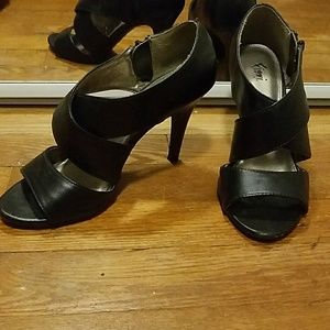 Black strappy sandal heels