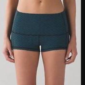 NWT lululemon winder short 2" sz 10