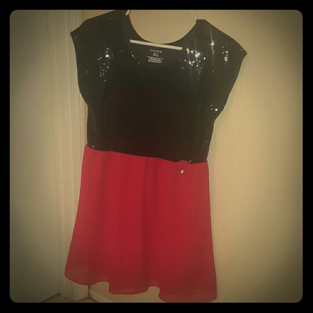 Mini dress flowey bottom red and black sequin top