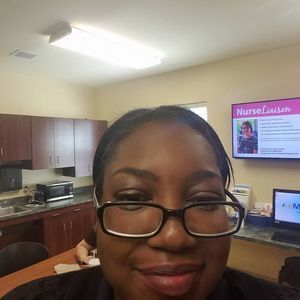 Meet your Posher, Claudia