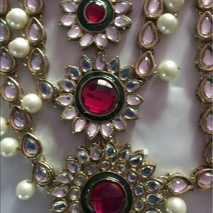 Necklace set