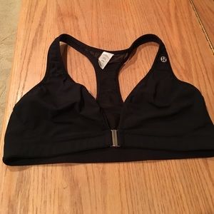 Lululemon front closure bra