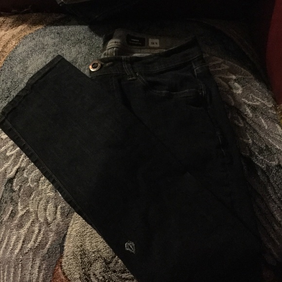 Great Pre-Owned Volcom, Blue Slim Straight Leg - Picture 2 of 6