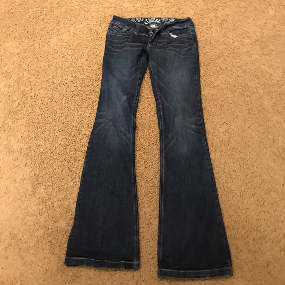 Bootlegged dark wash jeans, worn only once!