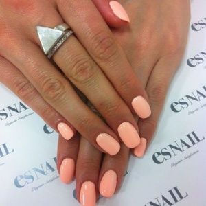 Meet your Posher, Pamela