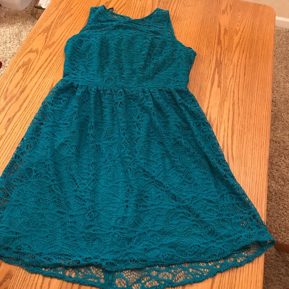 🔥NWT Studio one Blue green lace dress