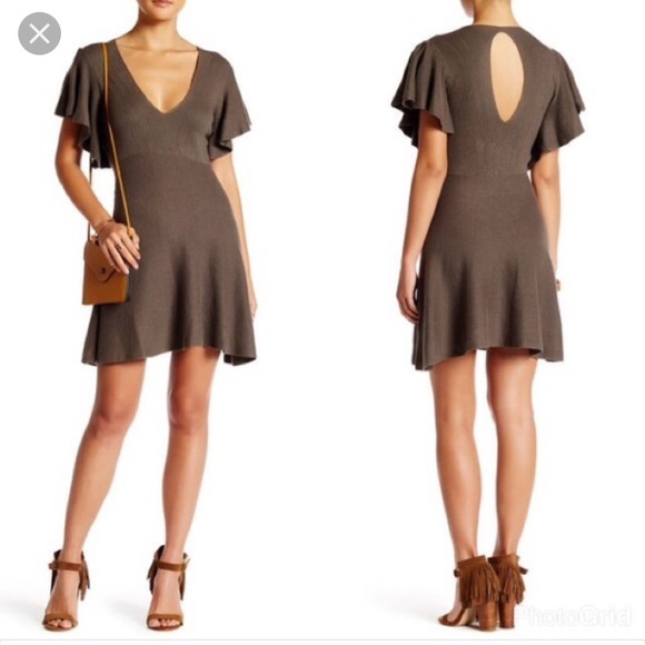 JODI SWEATER DRESS - Picture 1 of 5