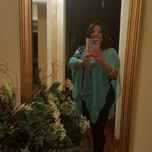 Meet your Posher, Anita