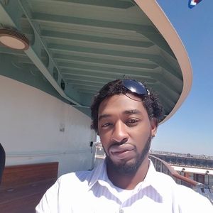 Meet your Posher, Damian