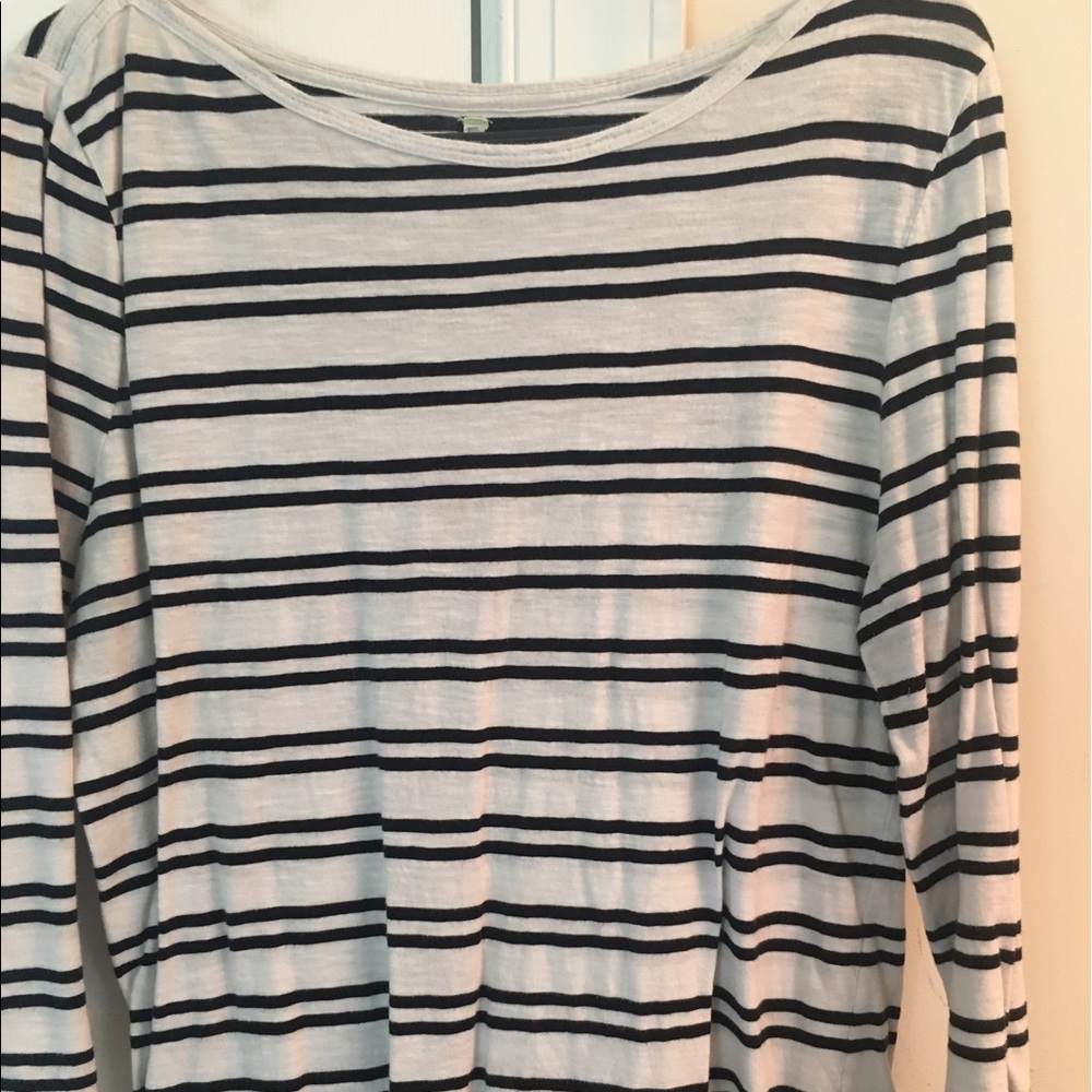 Ann Taylor Loft black striped shirt size large