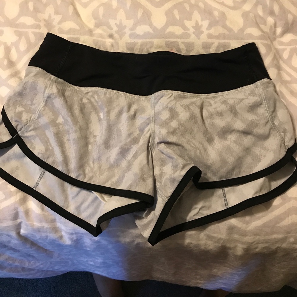 Lululemon speed short size 4
