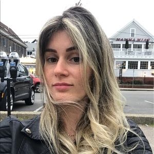 Meet your Posher, Michelly