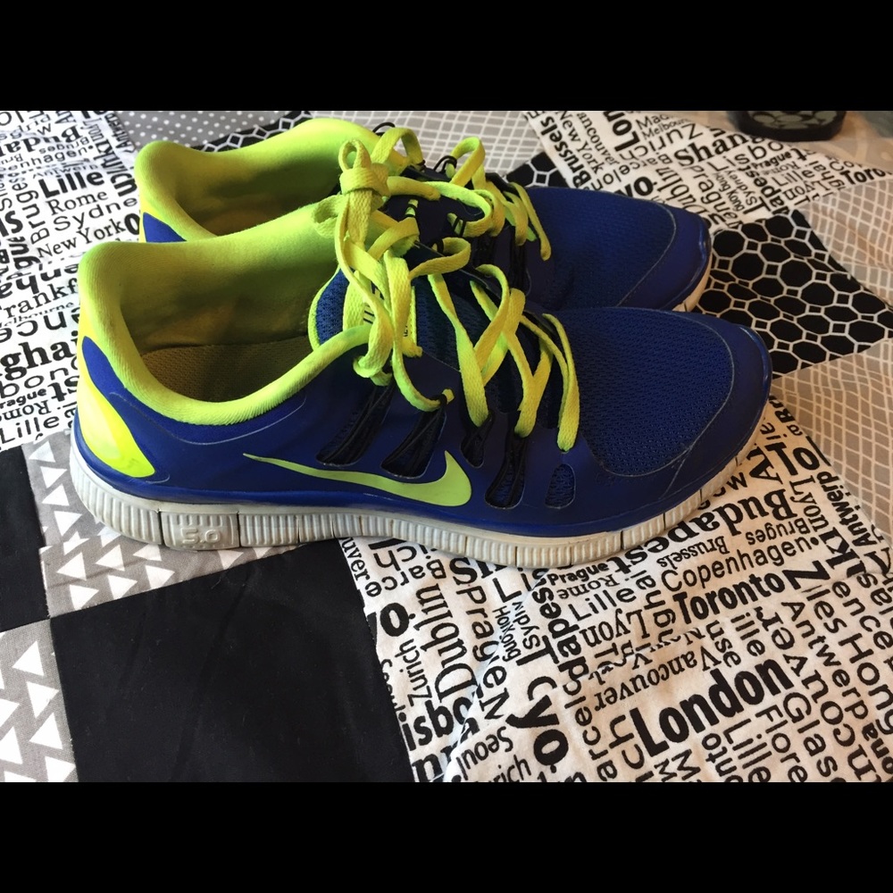 Nike Free Form Sneakers 👟