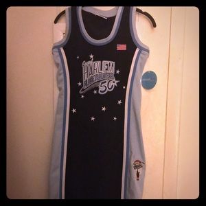 Harlem Maxi Basketball Dress & sneakers