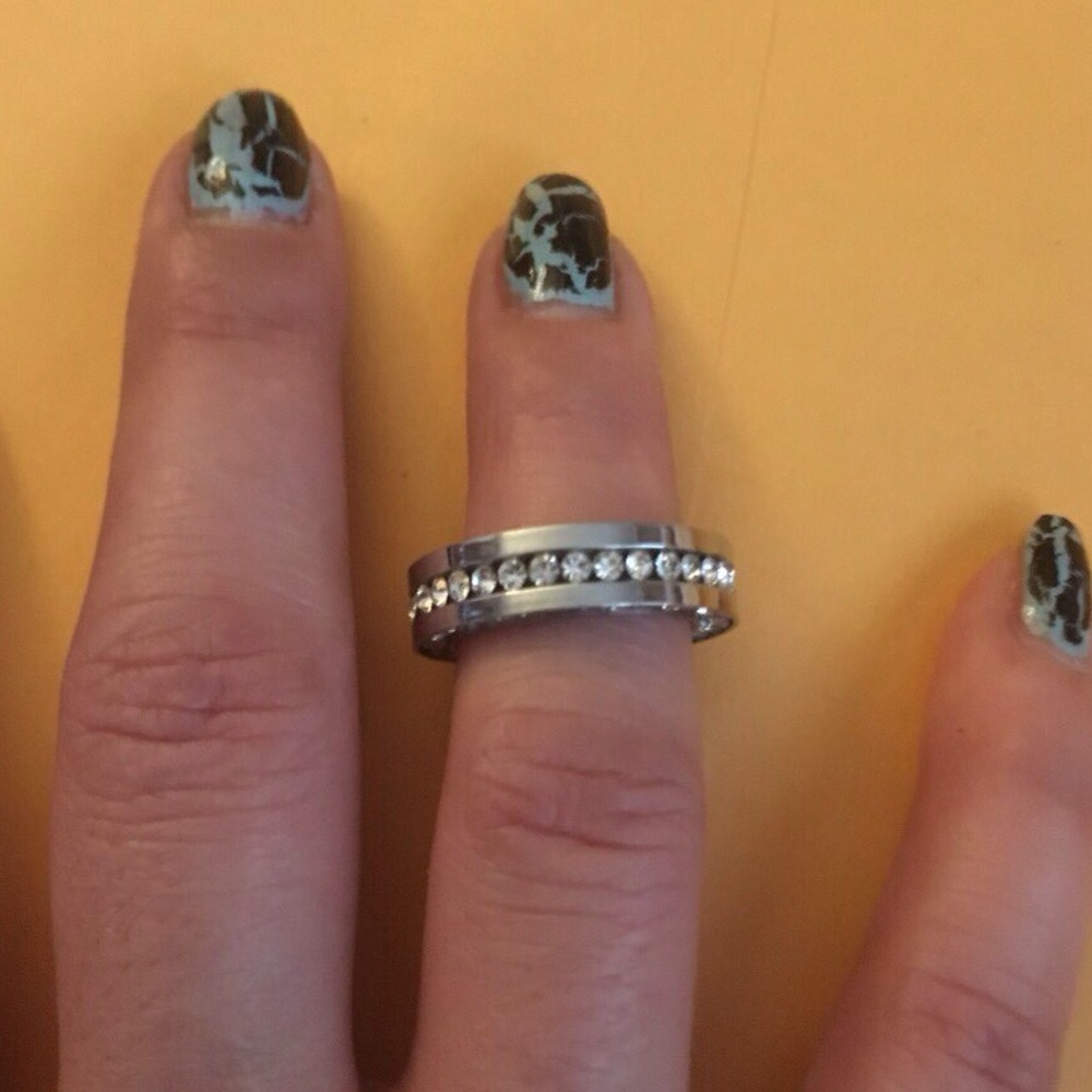 Wedding ring - Picture 4 of 4