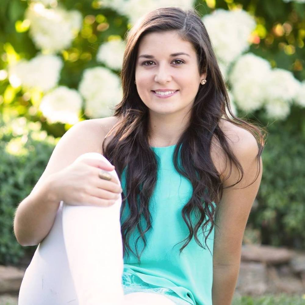 Meet your Posher, Abigail