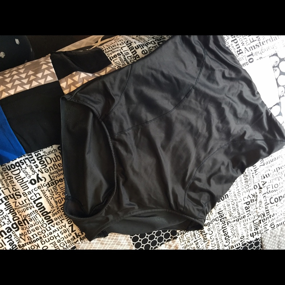 Waist Cinching Girdle