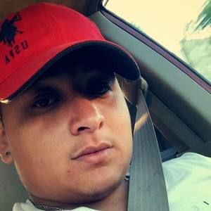 Meet your Posher, Alejandro villanueva