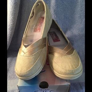 New Skechers Slip On Shoes