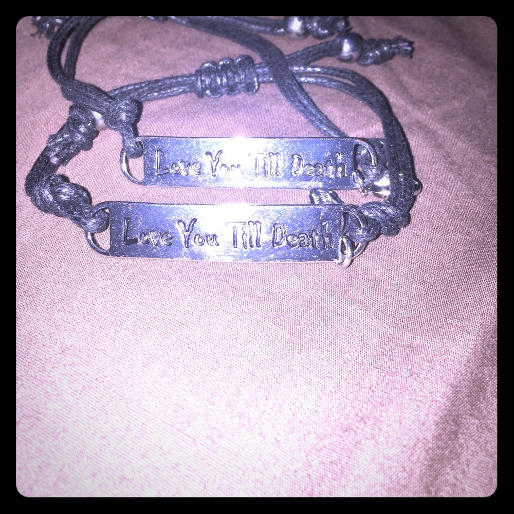 Hot topic love you till death