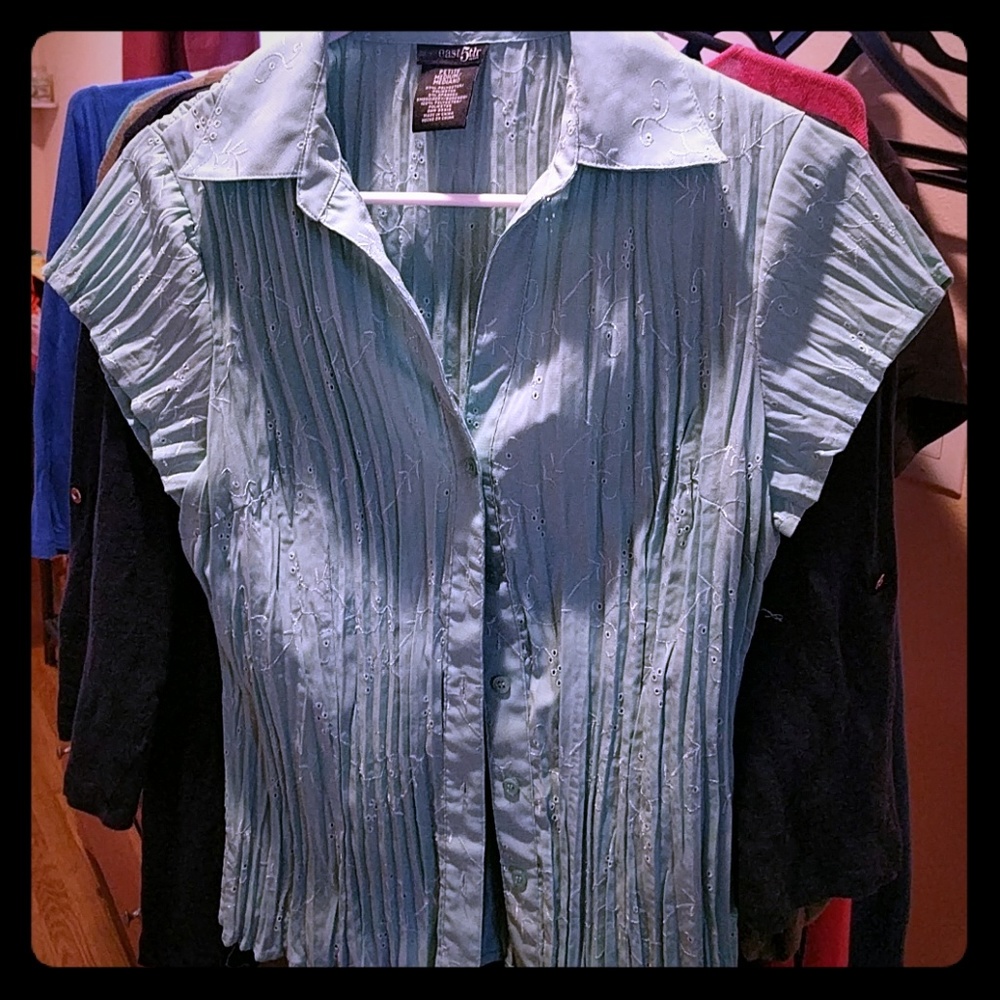 East 5th petite eyelet print blue blouse