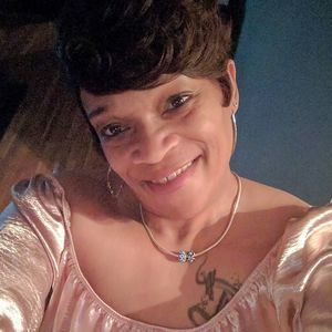 Meet your Posher, Hellean