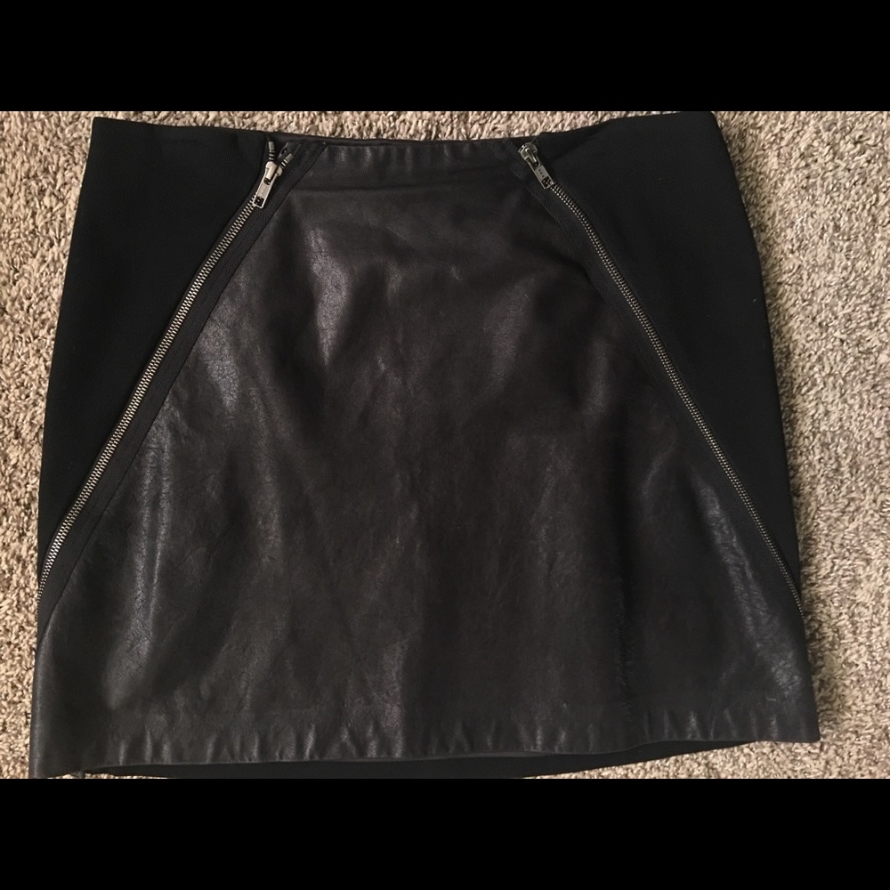 Theory Women's Black Keila Leather Mini Skirt