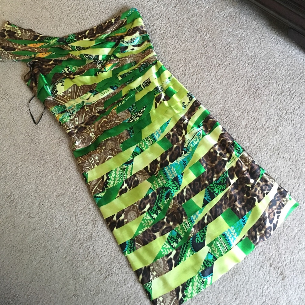 Green One-Shoulder Cocktail Dress