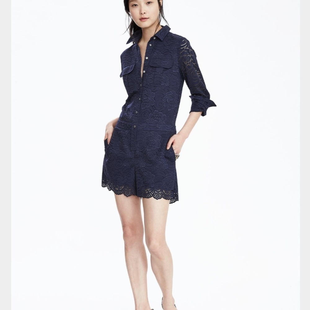 Banana Republic Long Sleeve Lace Romper