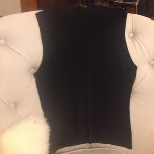 Mock turtleneck professional sleeveless top