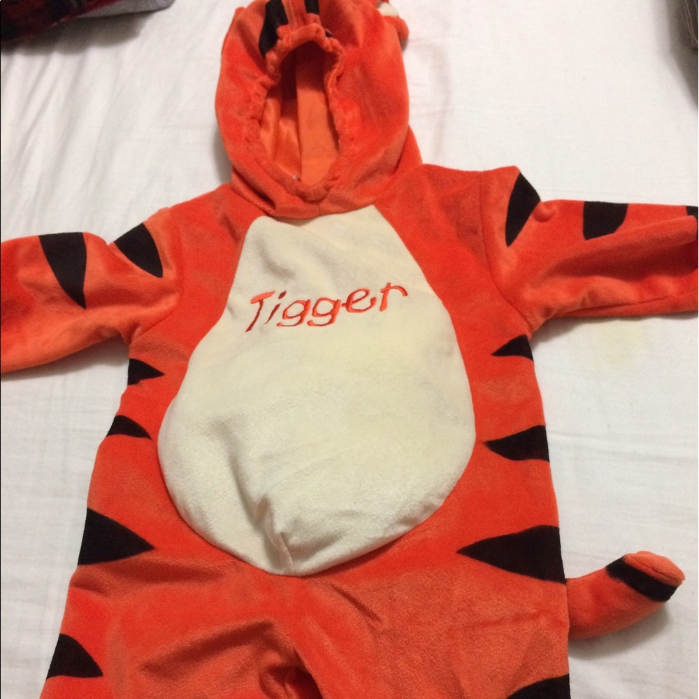 Tigger baby custome