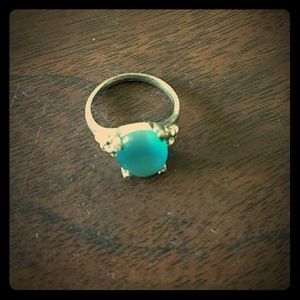 Chic blue stone ring