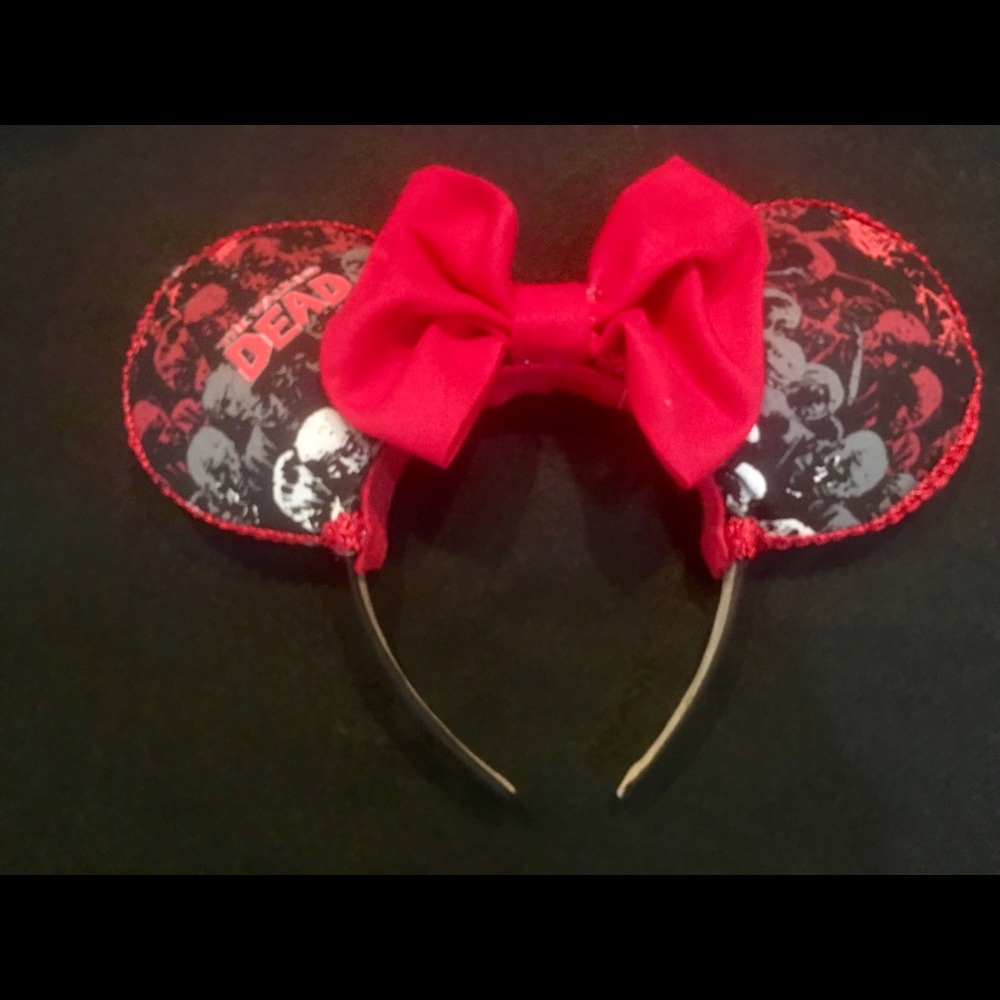 Disney Minnie Mickey ears zombie the walking dead