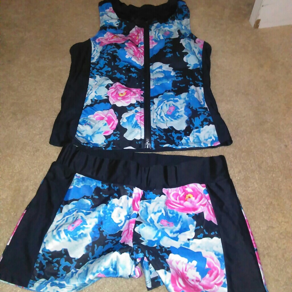 Nwot swimsuit