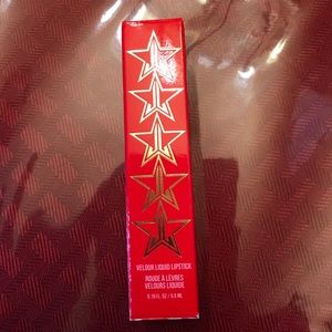Jeffree Star lipstick "Checkmate"