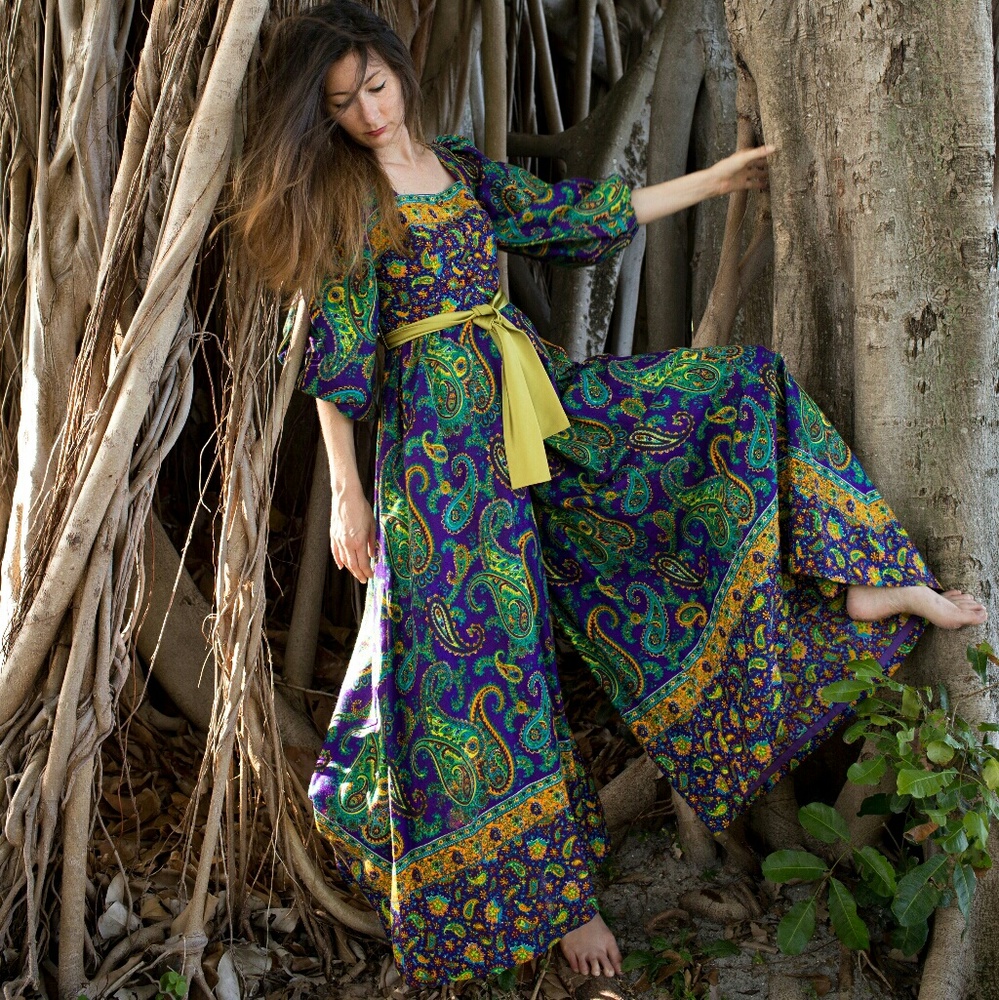 Vintage 60's Psychedelic Paisley Jumper