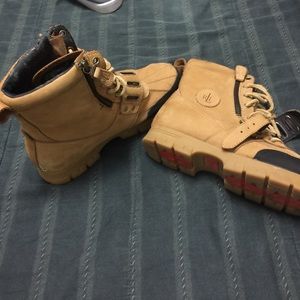 Polo boots