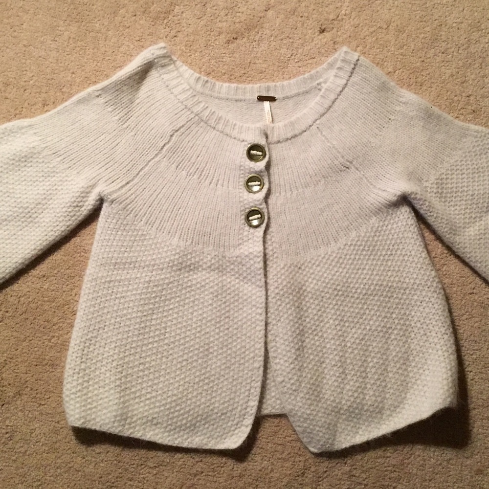 Free People sweater with bell sleeves🌀