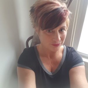 Meet your Posher, Rhonda